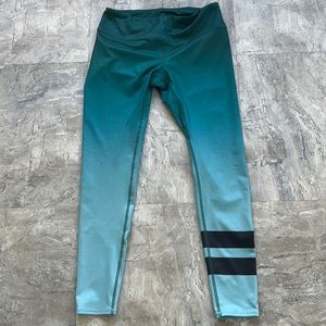 ALO Yoga Teal Ombre Leggings